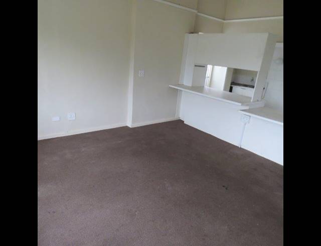 1 BEDROOM APARTMENT RENTED IN SOMERSET WEST CENTRAL